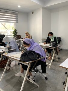 بهترین موسسه طراحی لباس چه ویژگی هایی دارد