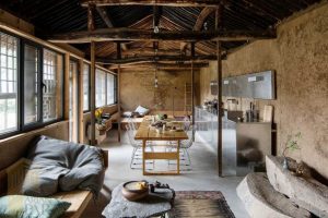 01-this-is-a-vintage-rural-cottage-in-china-that-w